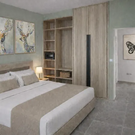 Maritina 3*
