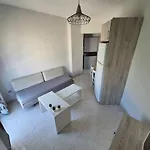 Ξενοδοχείο με διαμερίσματα Maritina