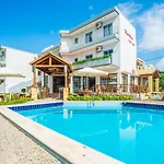 公寓式酒店 Maritina
