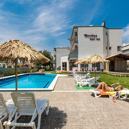 Aparthotel Maritina