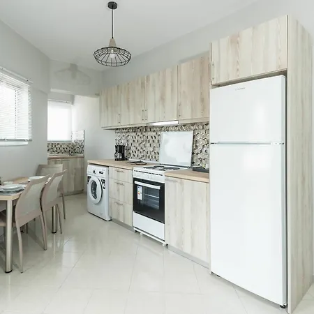 Maritina Aparthotel 3*