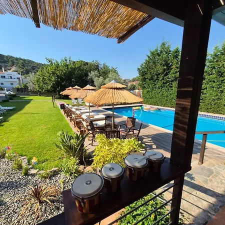 Apart Otel Maritina 4*