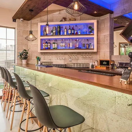 Hotel apartamentowy Maritina 4*